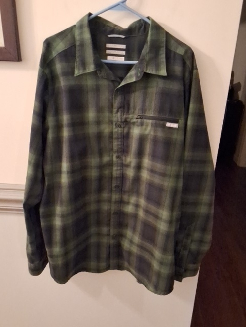 Columbia Green and Black Plaid Omni-Wick Button Shirt